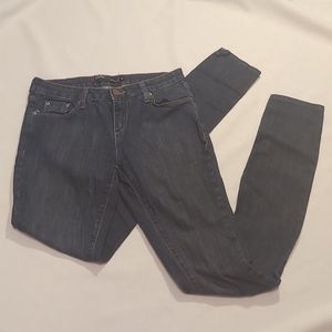 BDG CIGARETTE Dark Blue Skinny Jeans. Size27